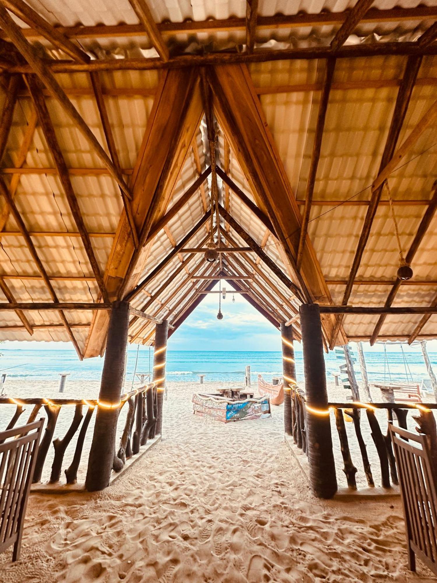 Surfing Beach Nilaveli Trincomalee Exterior photo
